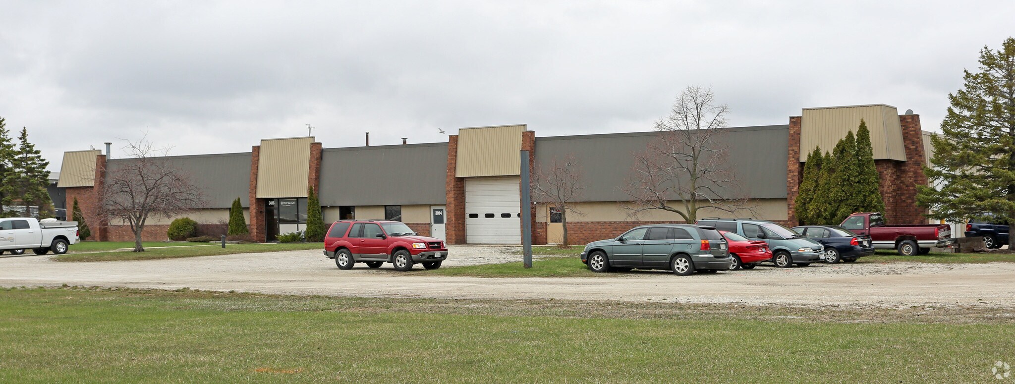 3012-3014 S Sylvania Ave, Sturtevant, WI for sale Primary Photo- Image 1 of 1