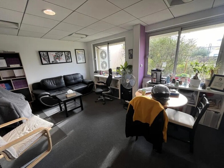 5 Rue François Gillet, Lyon for sale - Interior Photo - Image 3 of 7