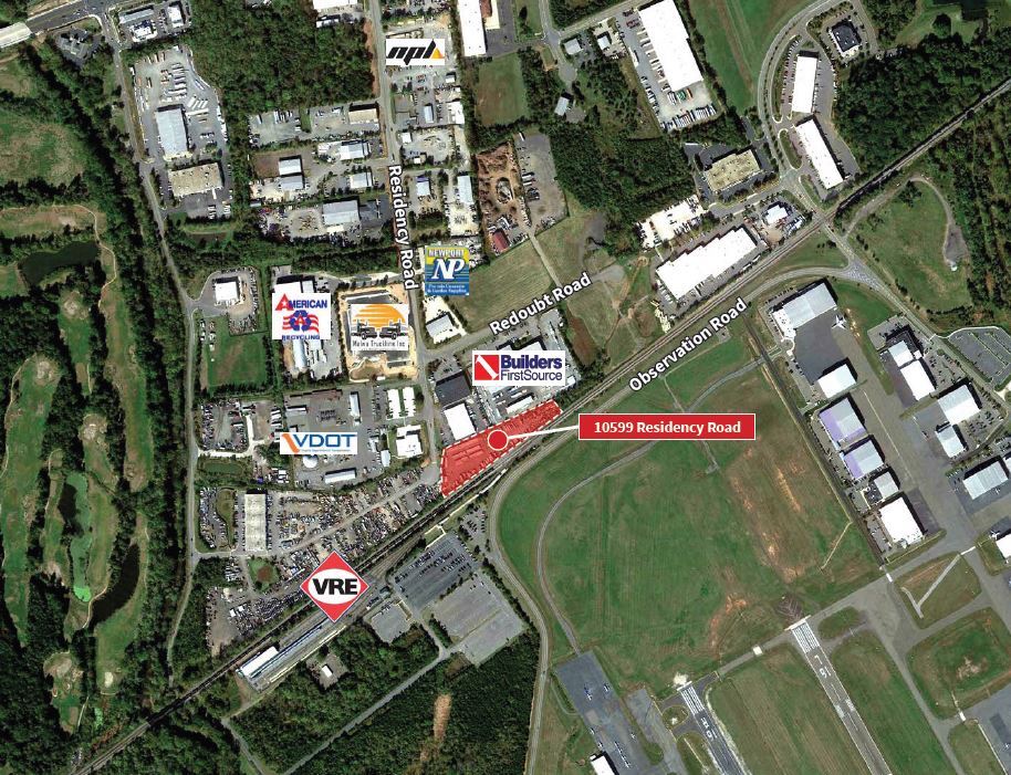 10599 Residency Rd, Manassas, VA 20110 Paved and Fenced Yard