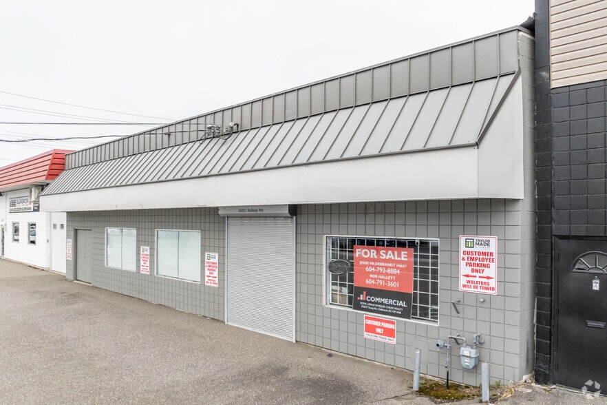 45831 Railway Ave, Chilliwack, BC for sale - Primary Photo - Image 1 of 3