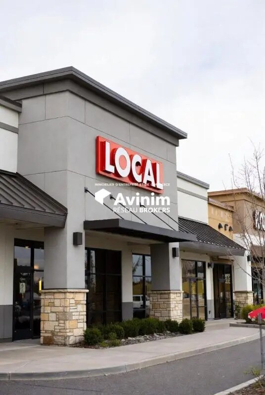 Retail in Hauconcourt for lease Building Photo- Image 1 of 2