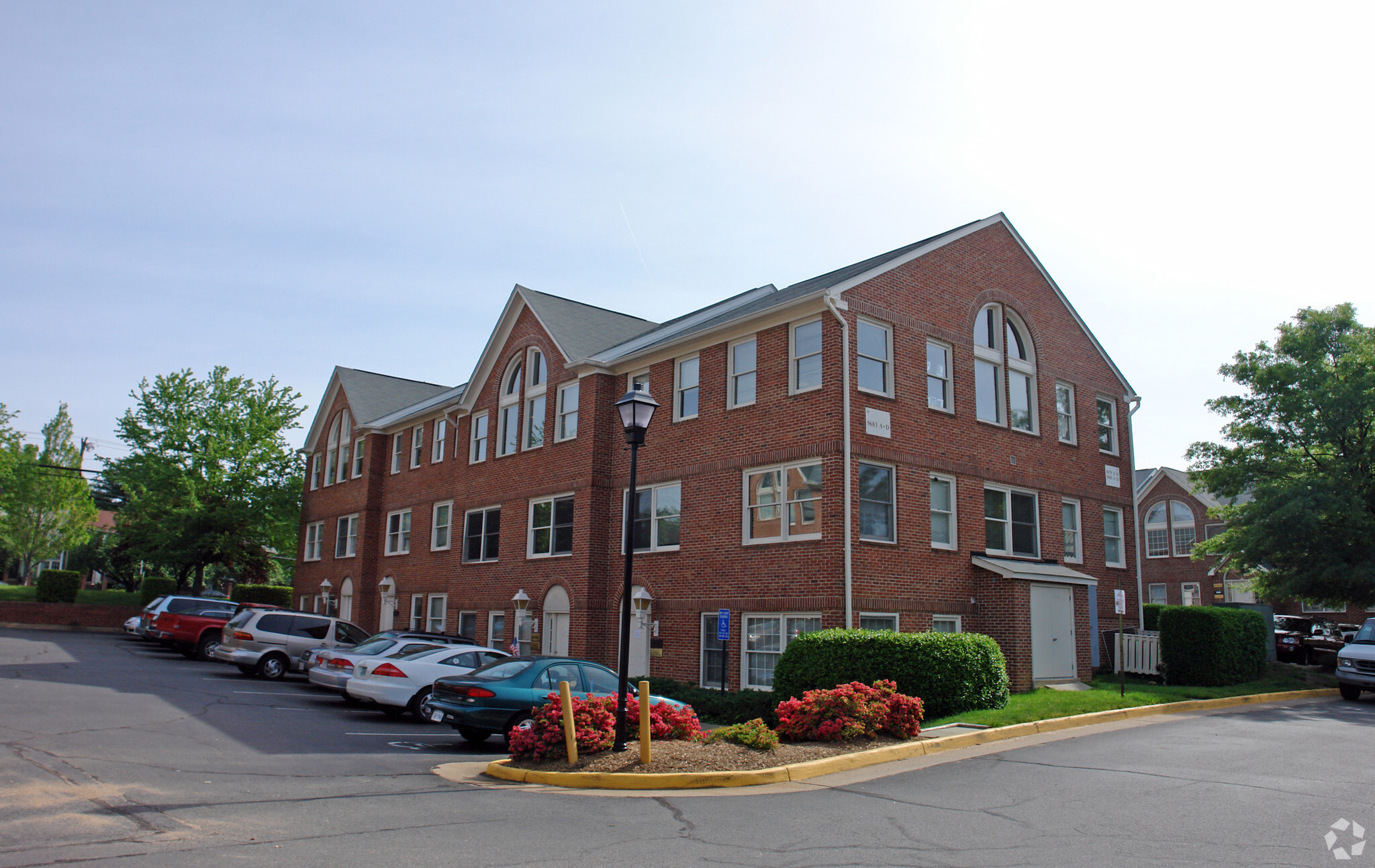 9668-9683 Main St, Fairfax, VA for lease Primary Photo- Image 1 of 49