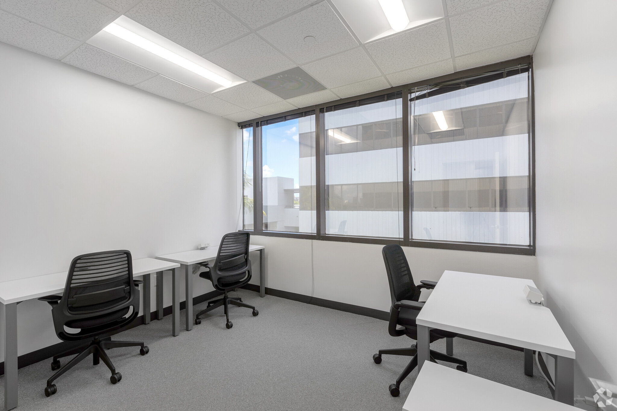 11900 Biscayne Blvd, North Miami, FL for lease Interior Photo- Image 1 of 2