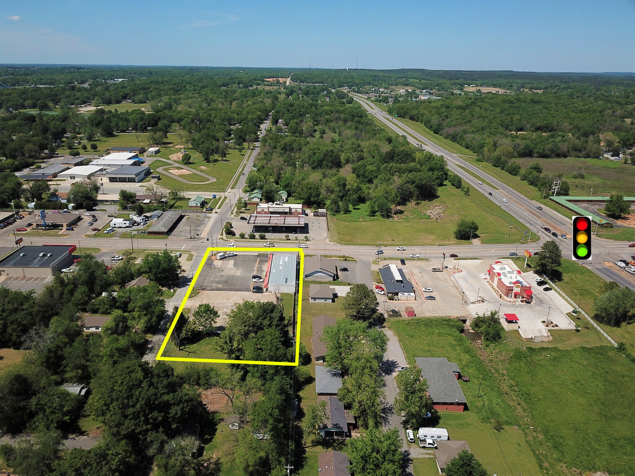 902 E Downing St, Tahlequah, OK 74464 1.343 Acres