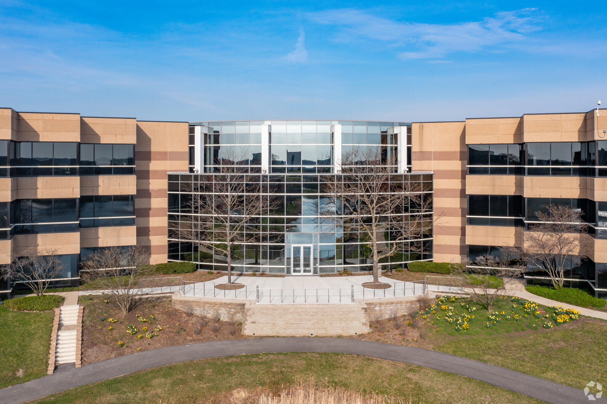 544 Lakeview Pky, Vernon Hills, IL 60061 - Office for Lease | LoopNet