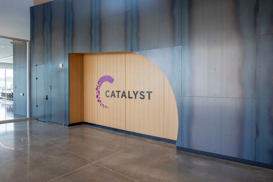 4601 Catalyst Ct, Omaha, NE for lease - Interior Photo - Image 3 of 18
