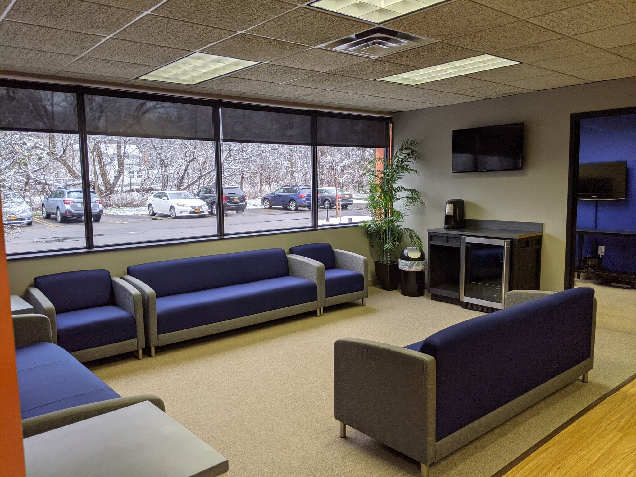 800 Ayrault Rd, Fairport, NY for lease Interior Photo- Image 1 of 6