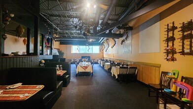 1100 Twin Stacks Dr, Dallas, PA for lease Interior Photo- Image 2 of 8