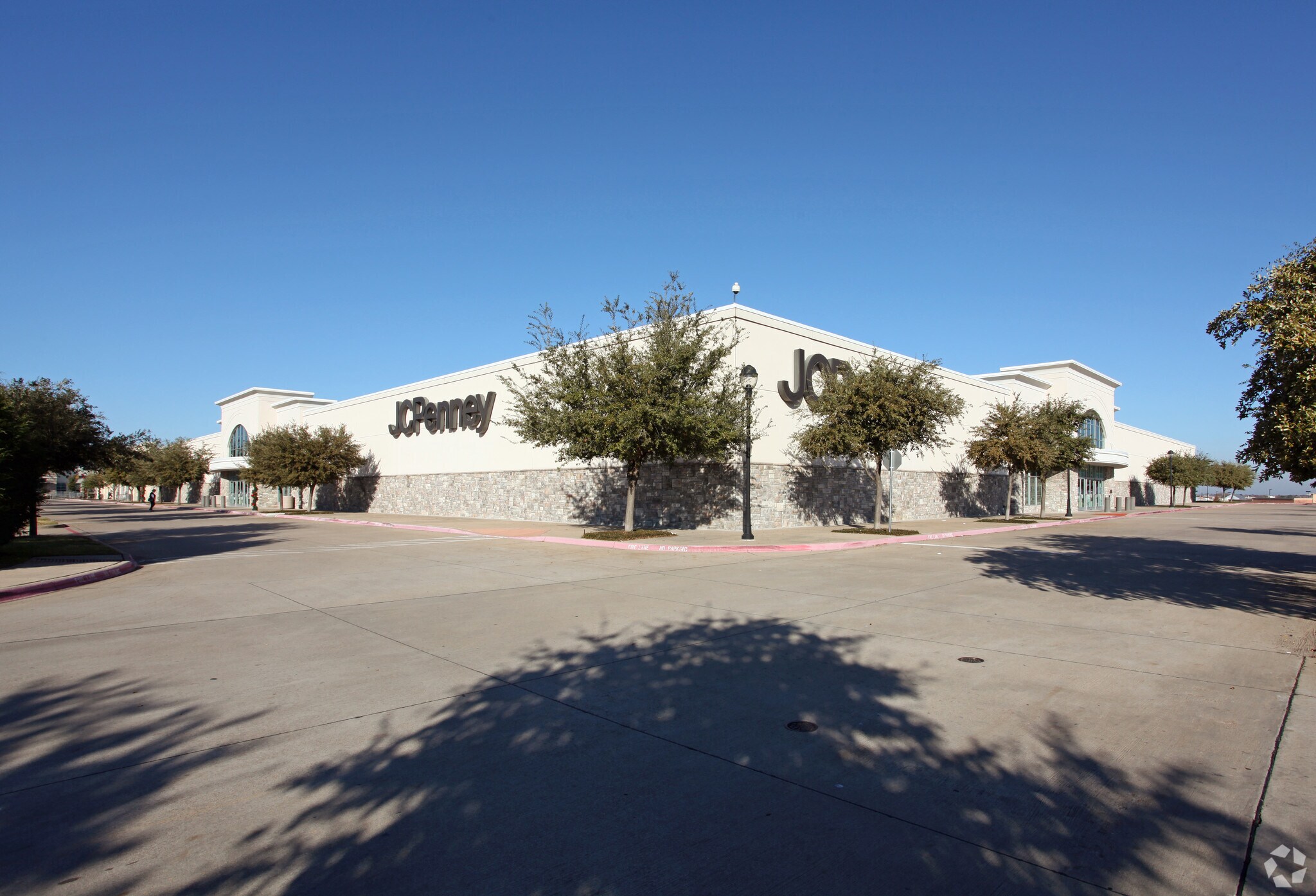 333 N Highway 67, Cedar Hill, TX for sale Primary Photo- Image 1 of 1