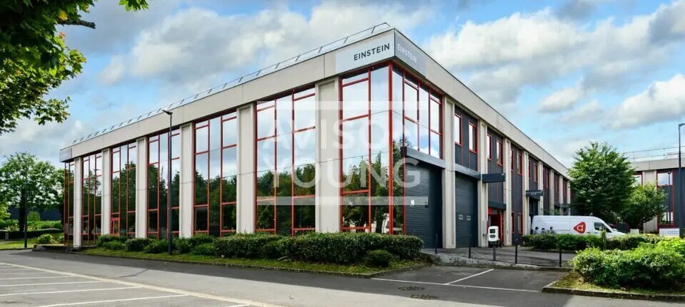 Flex in Antony for lease - Building Photo - Image 2 of 4