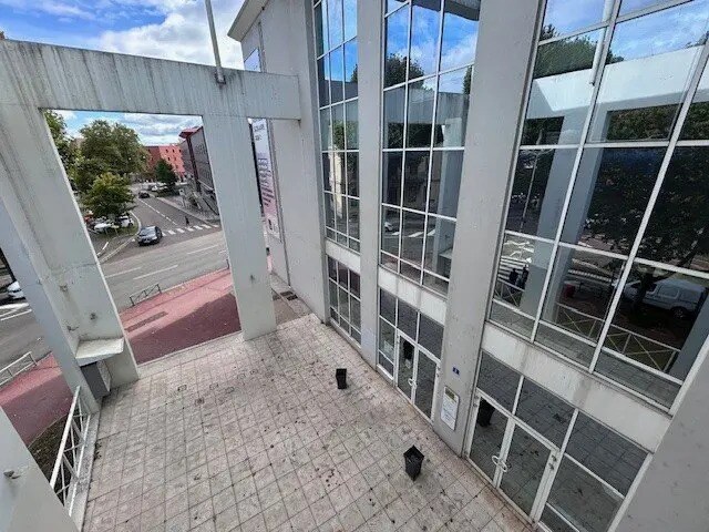 Office in Chalon-sur-Saône for sale Building Photo- Image 1 of 7