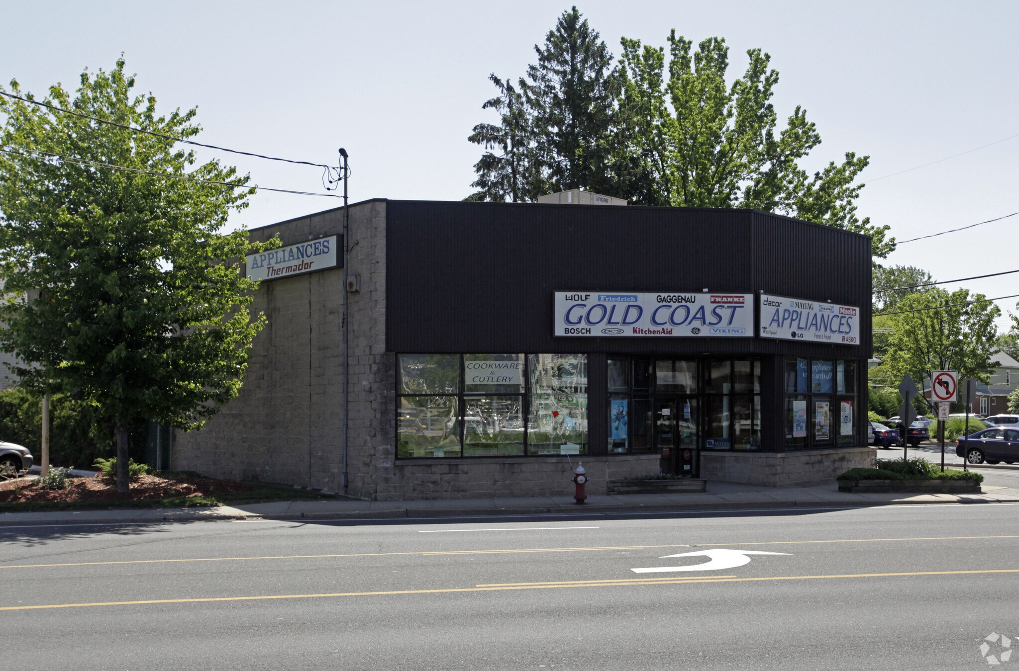 54 Glen Cove Rd, Greenvale, NY for sale Primary Photo- Image 1 of 1