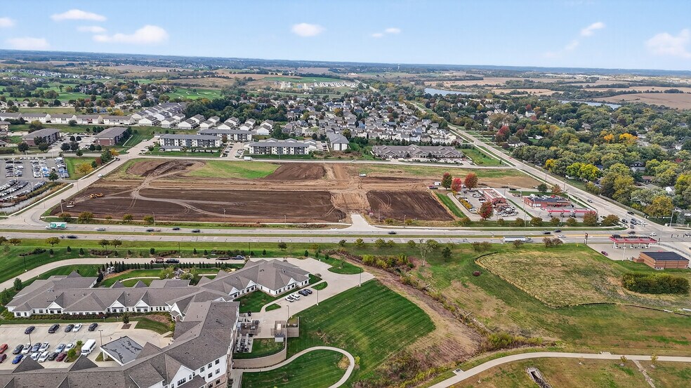 Sunset Drive, Norwalk, IA for sale - Building Photo - Image 1 of 19