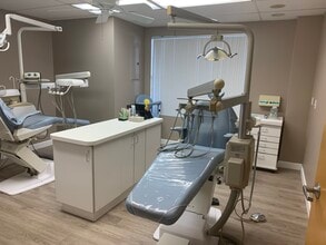 47 Raritan Ave, Highland Park, NJ for lease Interior Photo- Image 2 of 3