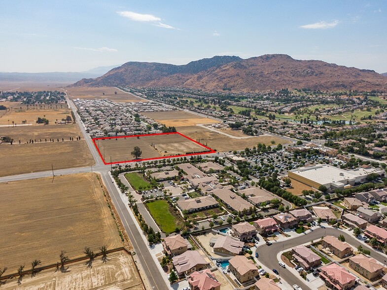 14300 Moreno Beach Dr, Moreno Valley, CA for sale - Building Photo - Image 3 of 4