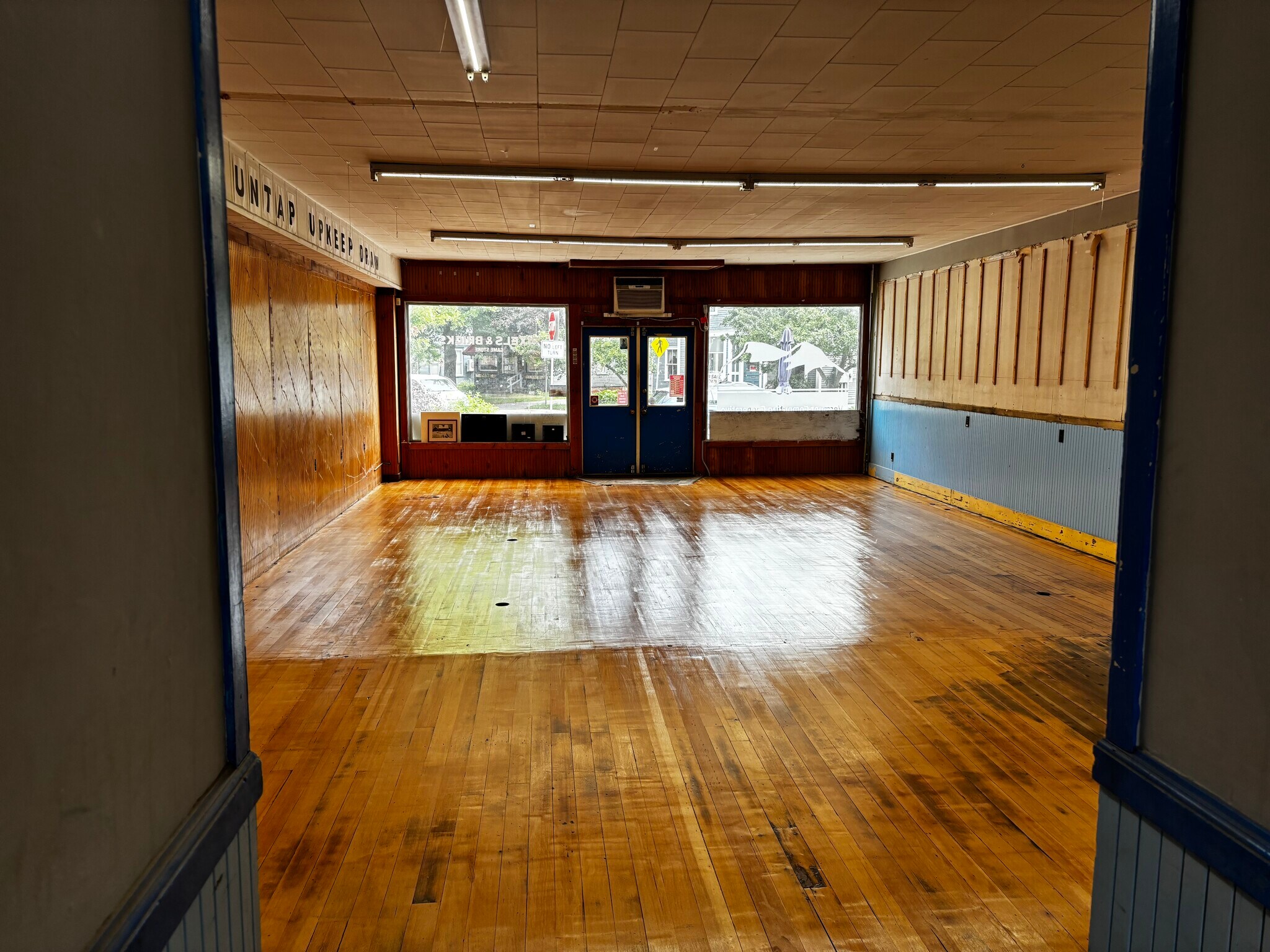 23 Merchants Row, Randolph, VT for sale Building Photo- Image 1 of 1