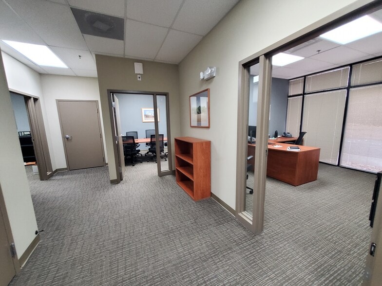 3619 Richmond Hwy, Stafford, VA for sale - Interior Photo - Image 3 of 27