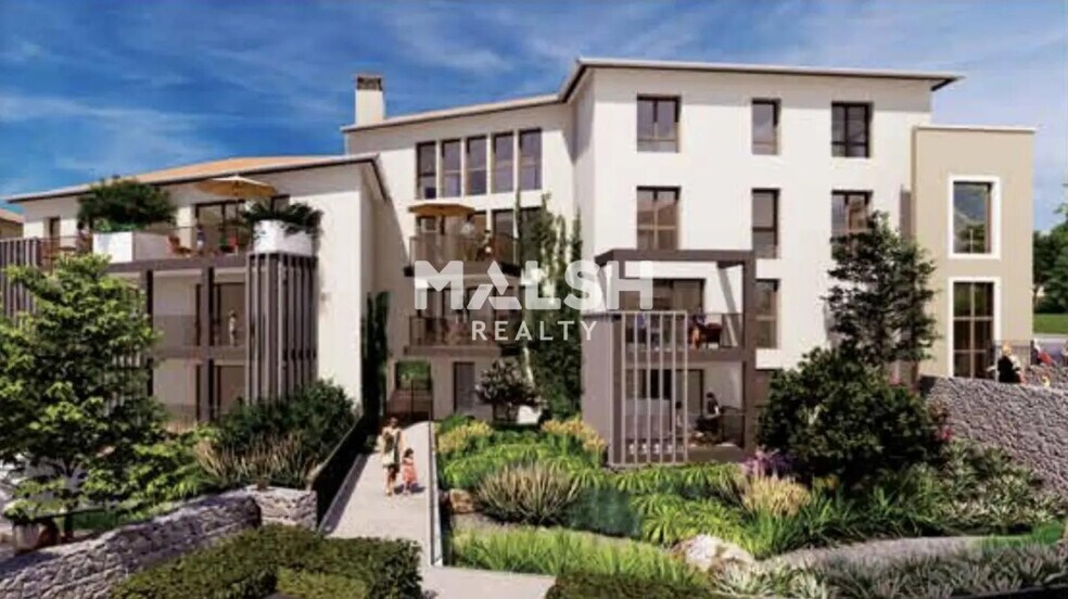 Office in Charly for sale - Building Photo - Image 2 of 3