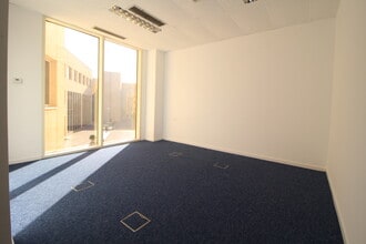 Calle Rozabella, 6, Las Rozas de Madrid, Madrid for lease Interior Photo- Image 1 of 4