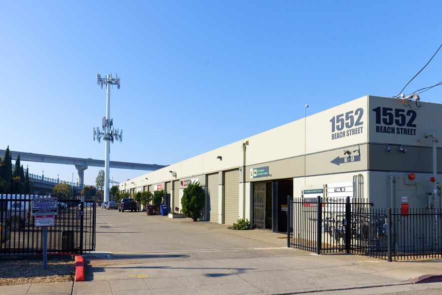 1552 Beach St, Oakland, CA for sale - Building Photo - Image 2 of 20