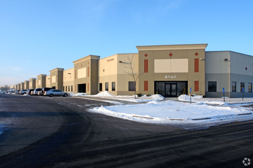 7920-8030 Century Blvd, Chanhassen, MN for lease - Building Photo - Image 3 of 10
