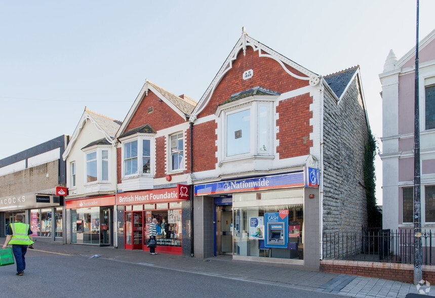 138 Holton Rd, Barry for lease - Building Photo - Image 3 of 4