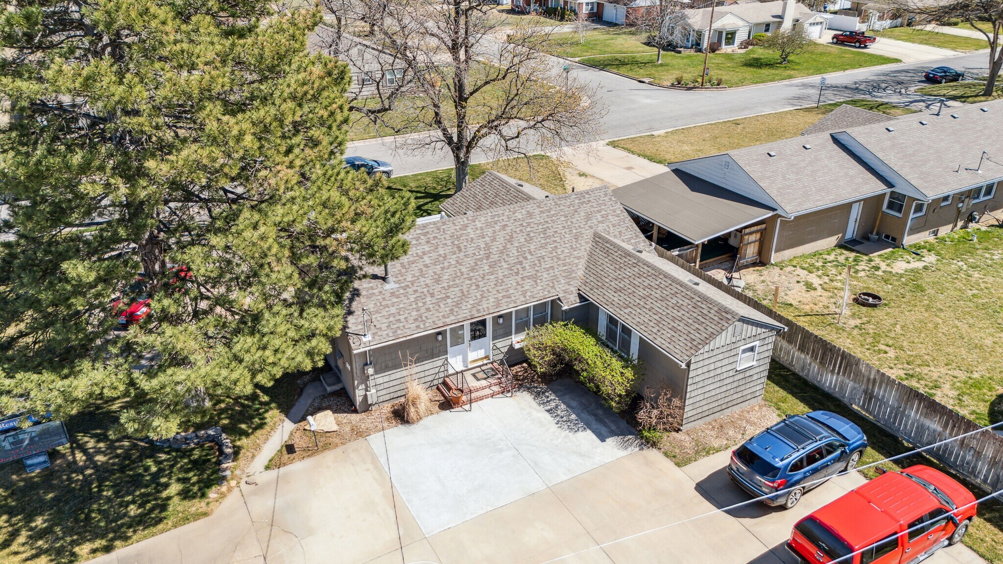 111 E 30th Ave, Hutchinson, KS for sale Building Photo- Image 1 of 1