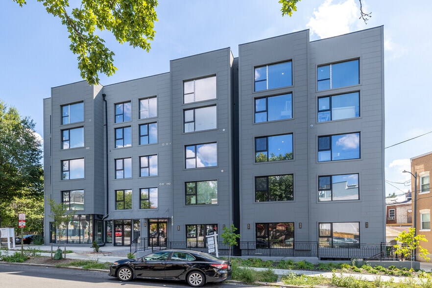 4328 Georgia Ave NW, Washington, DC for sale - Primary Photo - Image 1 of 6