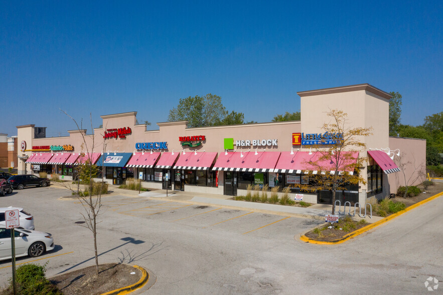 100-130 E Golf Rd, Schaumburg, IL for lease - Primary Photo - Image 1 of 5