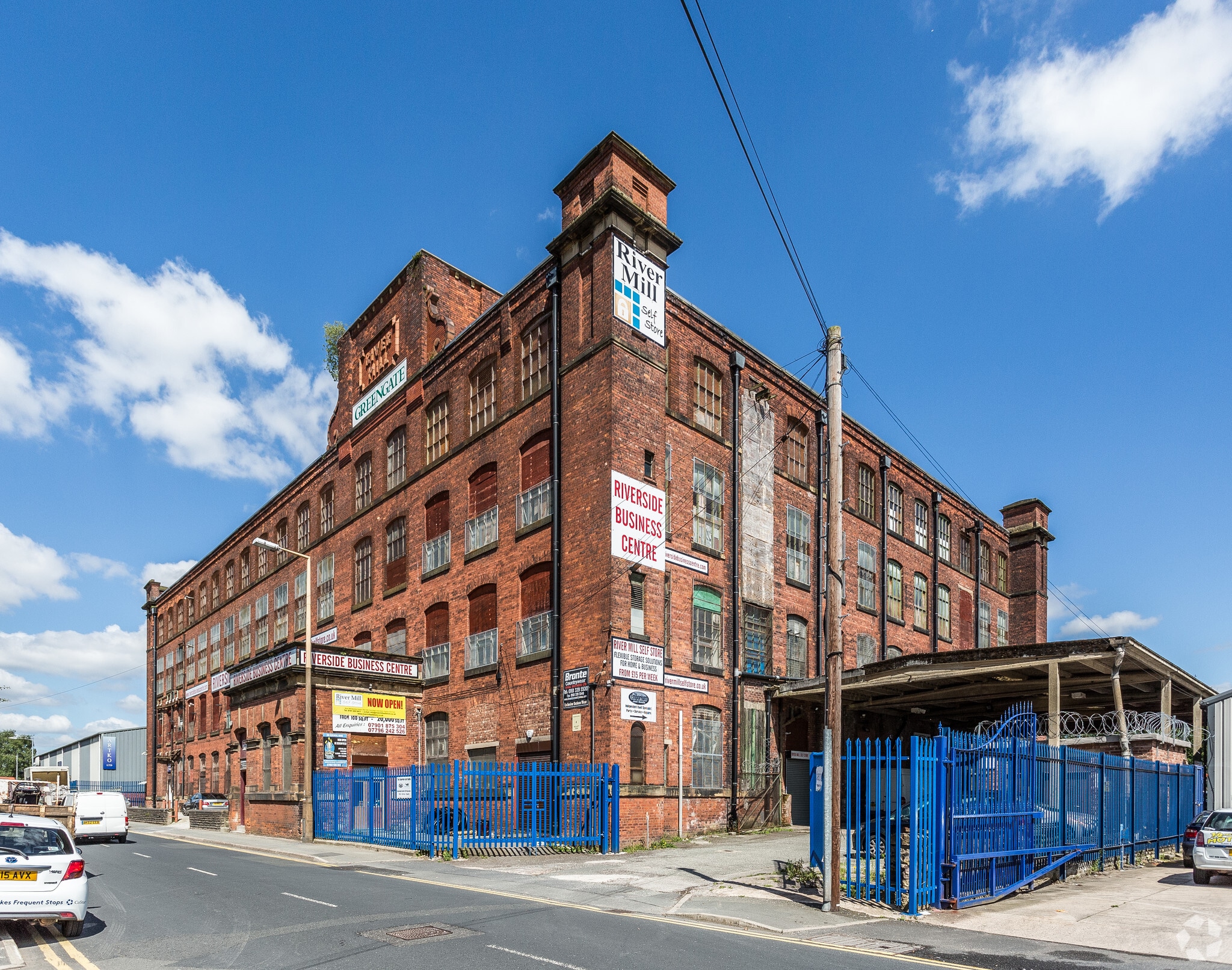 Park Rd, Dukinfield for sale Building Photo- Image 1 of 1