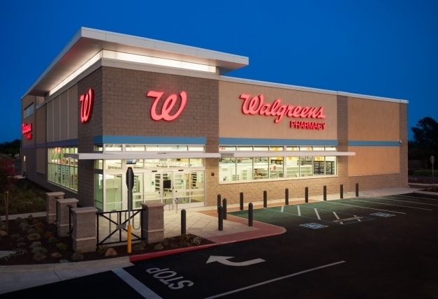 3910 University Ave, Waterloo, IA for sale - Primary Photo - Image 1 of 1