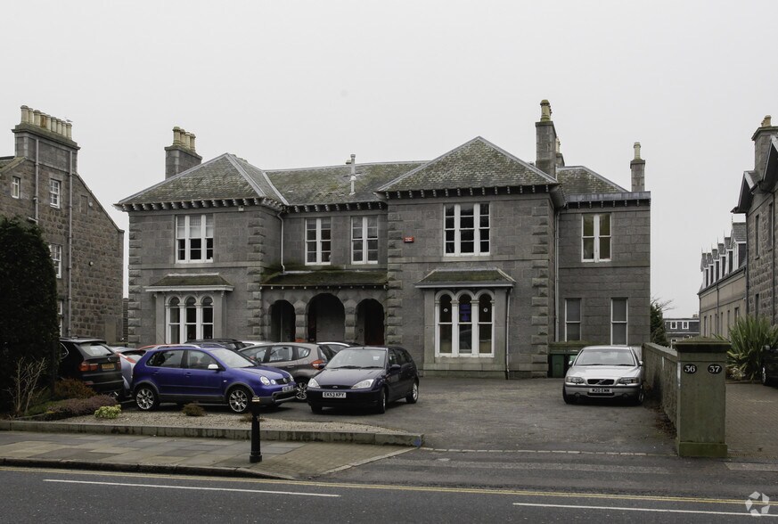 35-36 Albyn Pl, Aberdeen for sale - Primary Photo - Image 1 of 1