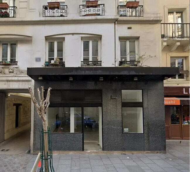Retail in Paris for lease - Building Photo - Image 1 of 2