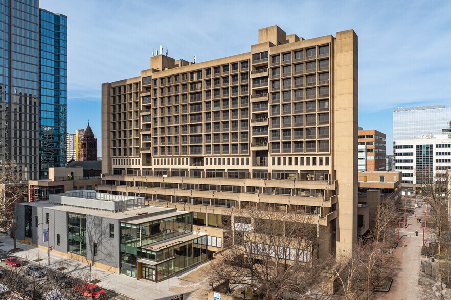 3701 Chestnut St, Philadelphia, PA for sale - Primary Photo - Image 1 of 1