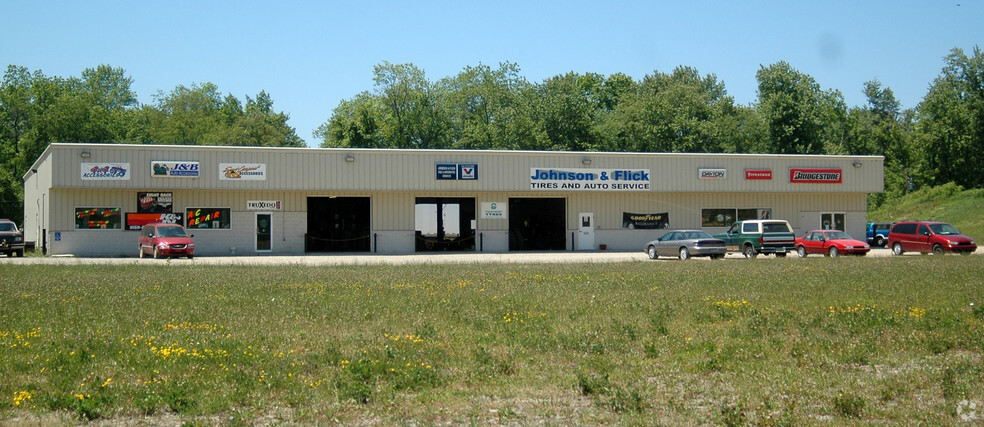 12664 Route 19, Waterford, PA for lease - Building Photo - Image 3 of 4