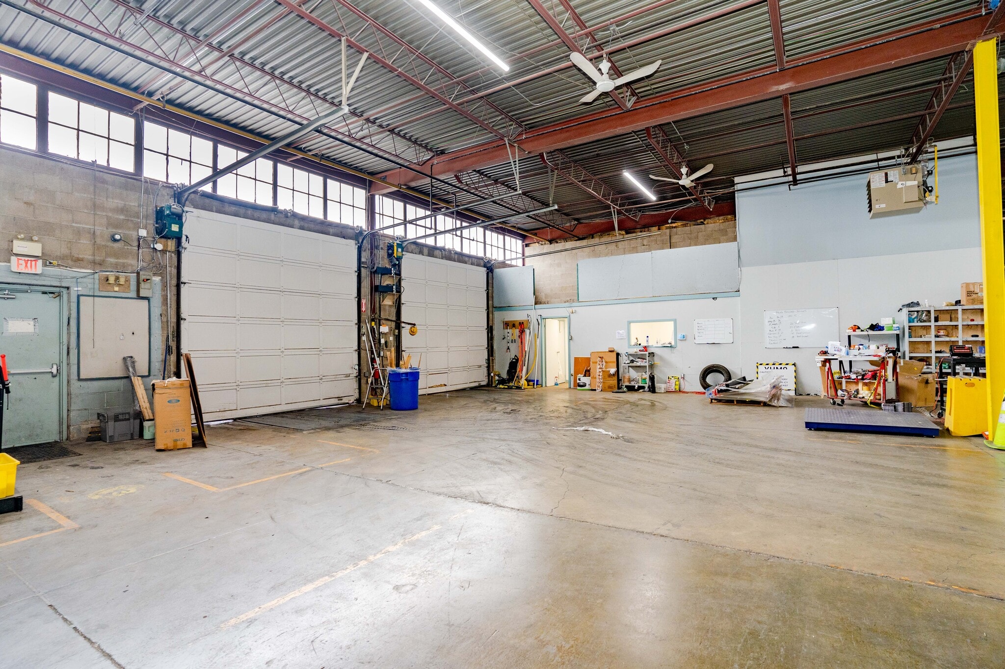 25 Tangiers Rd, Toronto, ON for lease Interior Photo- Image 1 of 3