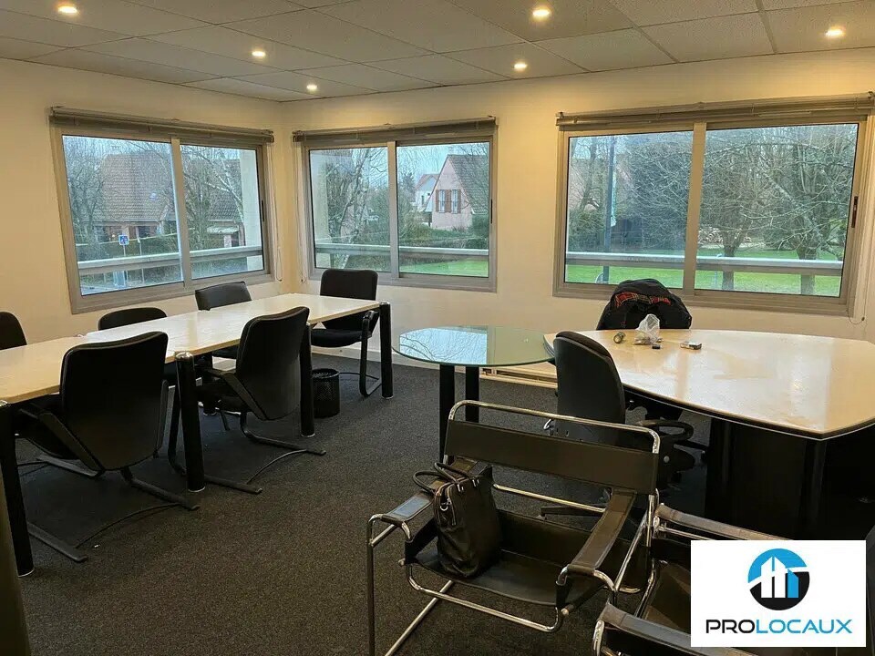 Vente Bureaux 173 m² - Photo 1