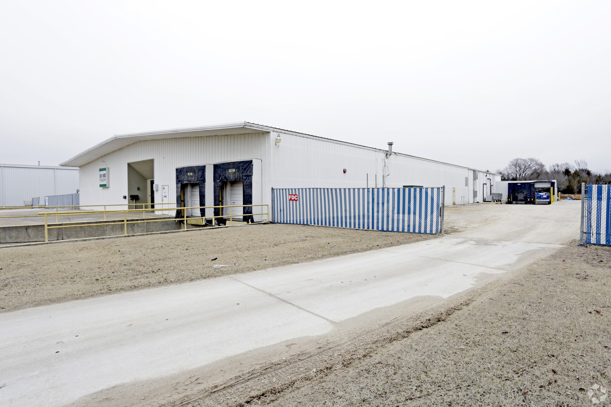 1701 N 13th St, Rogers, AR for sale Primary Photo- Image 1 of 1