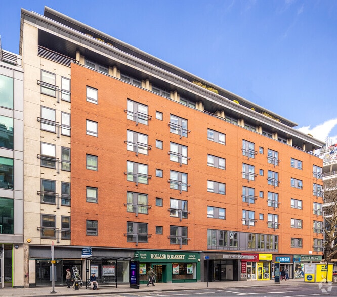 3 Gray's Inn Rd, London for lease - Building Photo - Image 3 of 4