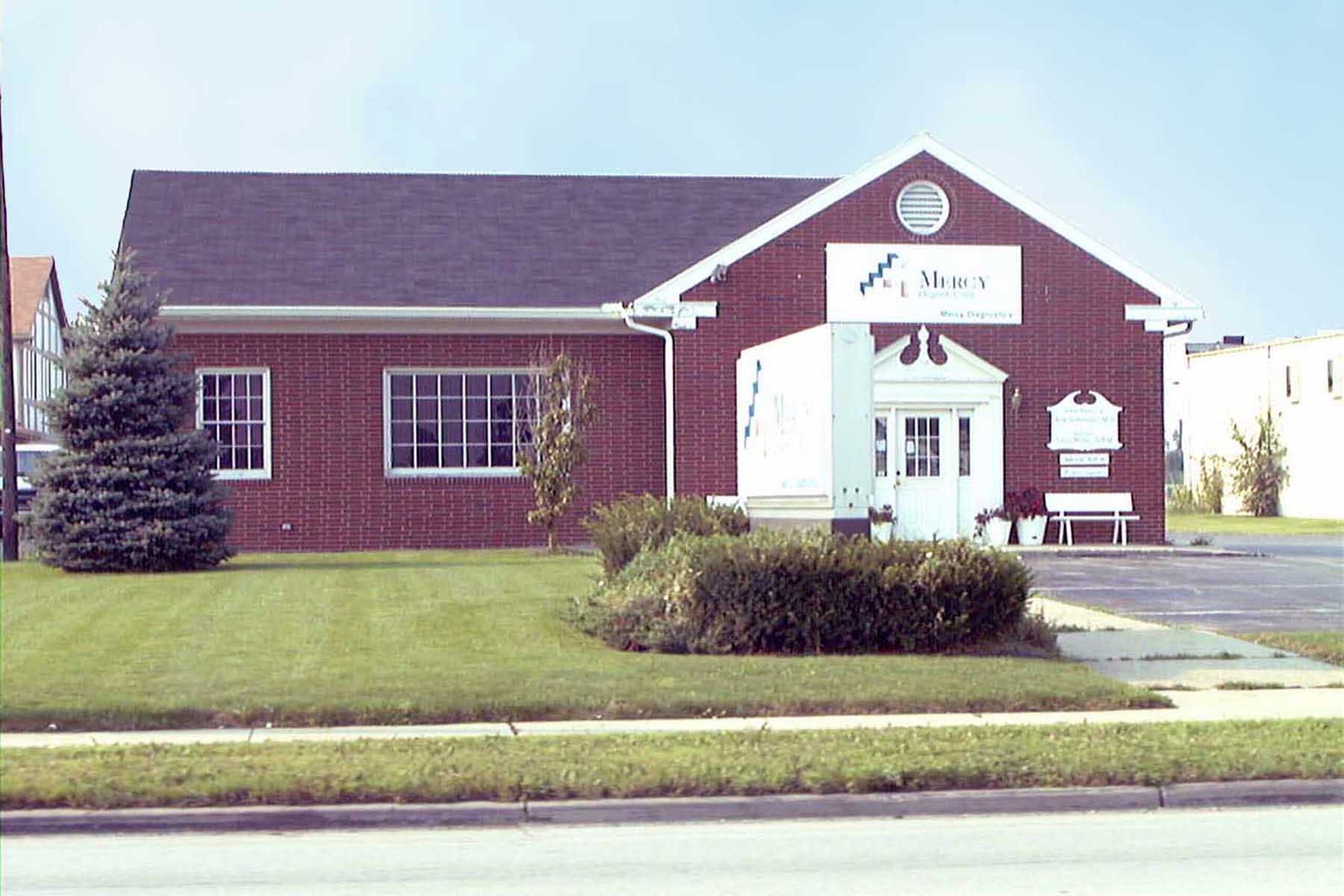 3232 Navarre Ave, Oregon, OH for sale Building Photo- Image 1 of 1