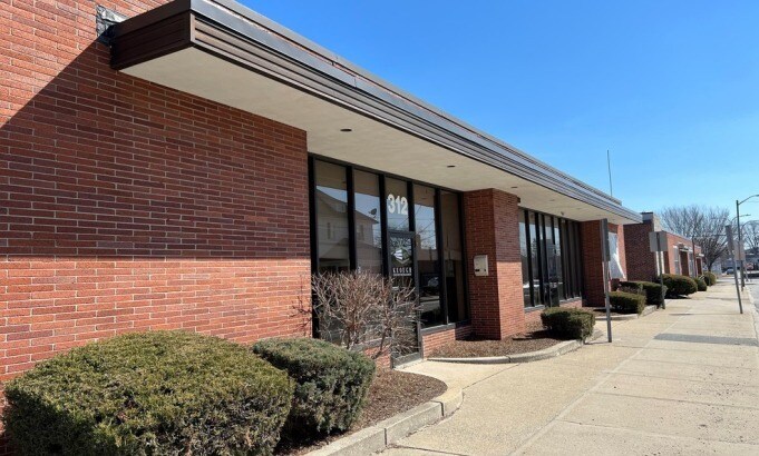 312-314 Waterman Ave, East Providence, RI for sale Building Photo- Image 1 of 1