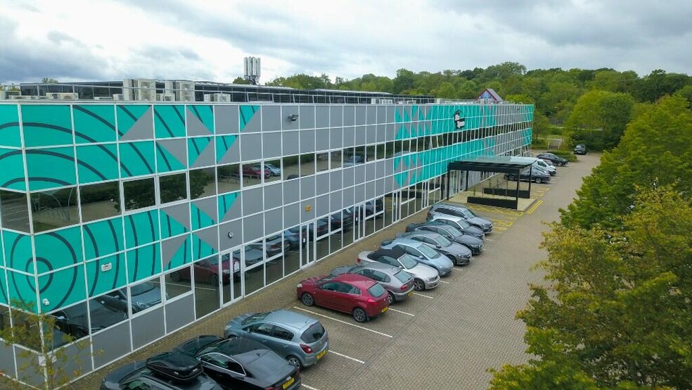 Rockingham Dr, Milton Keynes for lease - Building Photo - Image 2 of 14