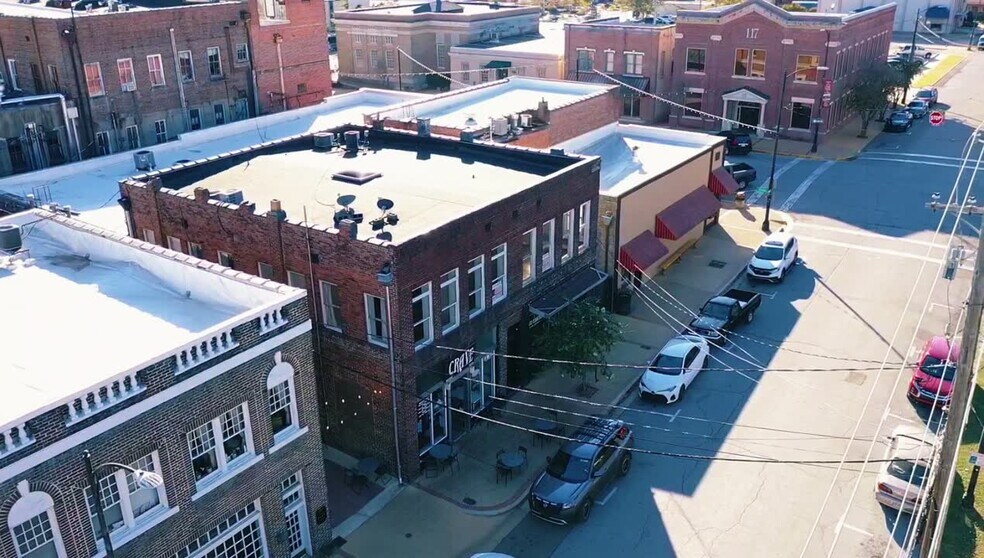211 Court St, Tupelo, MS for lease - Commercial Listing Video - Image 2 of 77