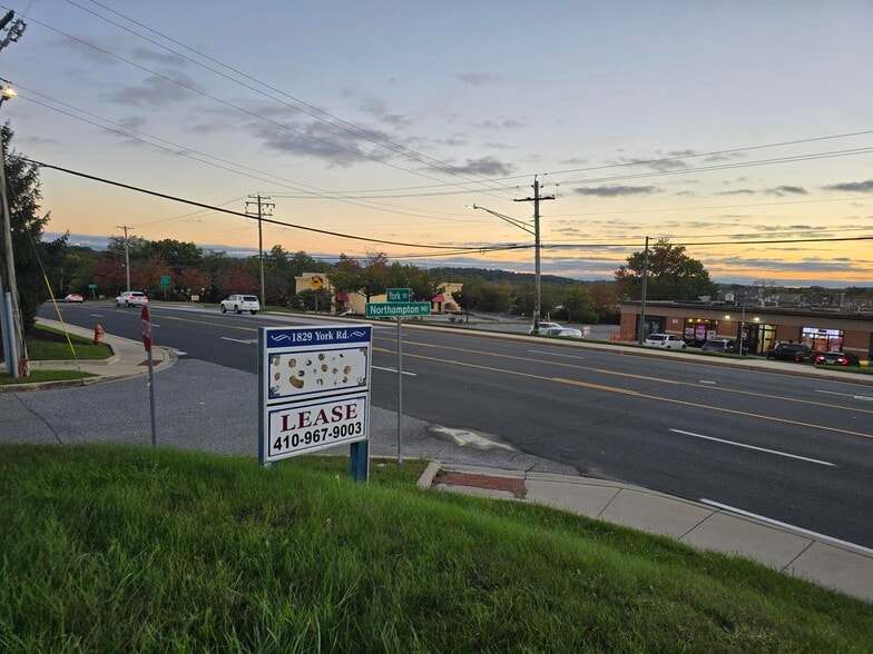 1829 York Rd, Lutherville Timonium, MD for lease - Building Photo - Image 3 of 7