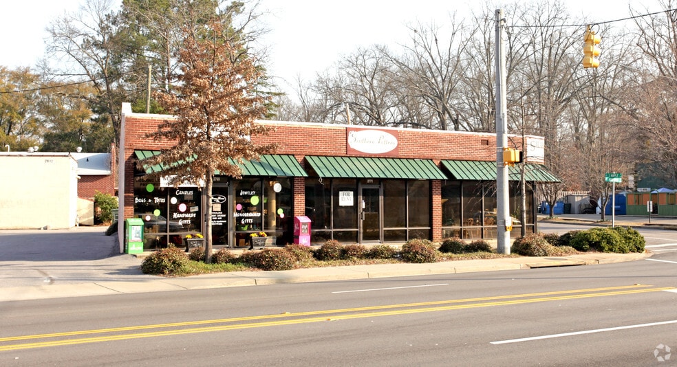 2757-2773 Rosewood Dr, Columbia, SC for lease - Building Photo - Image 2 of 5