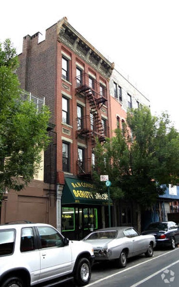 205 E 120th St, New York, NY for sale - Primary Photo - Image 1 of 2