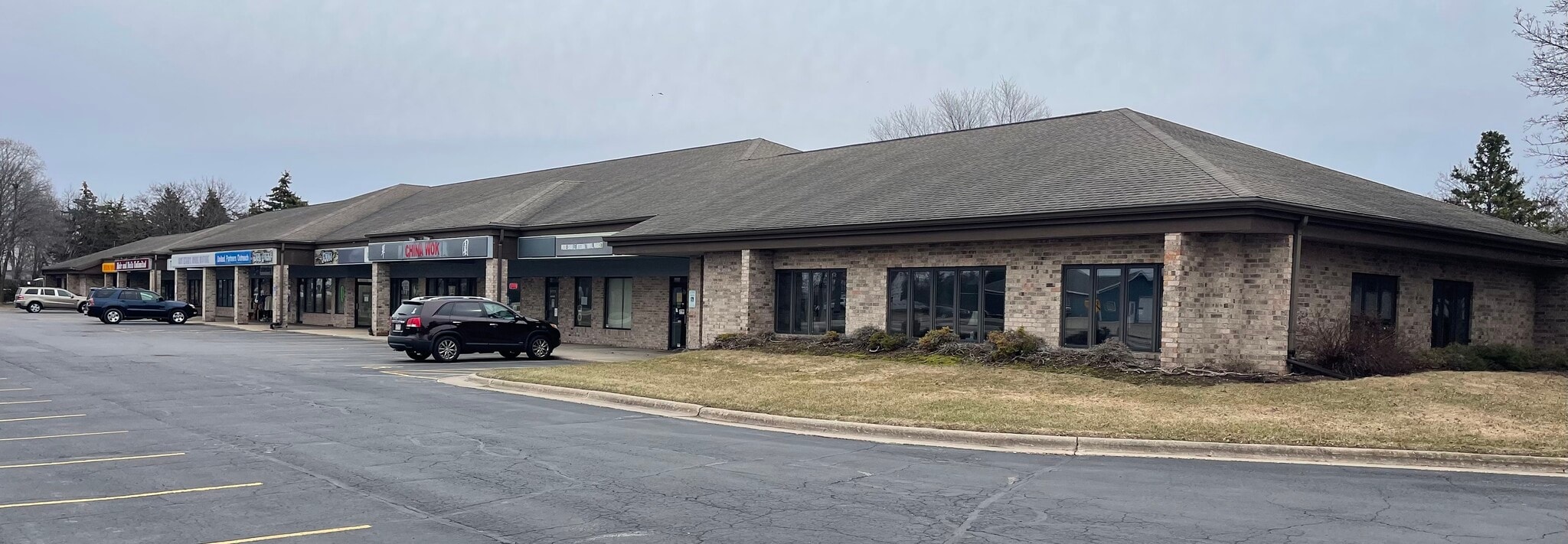 2107-2277 W Spencer St, Appleton, WI for lease Building Photo- Image 1 of 3