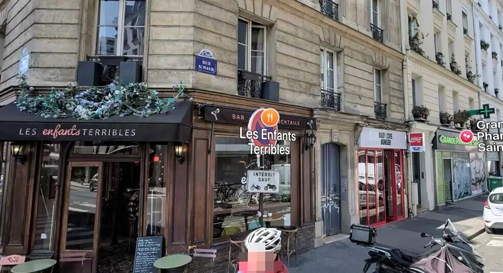 Retail in Paris for lease - Building Photo - Image 2 of 5