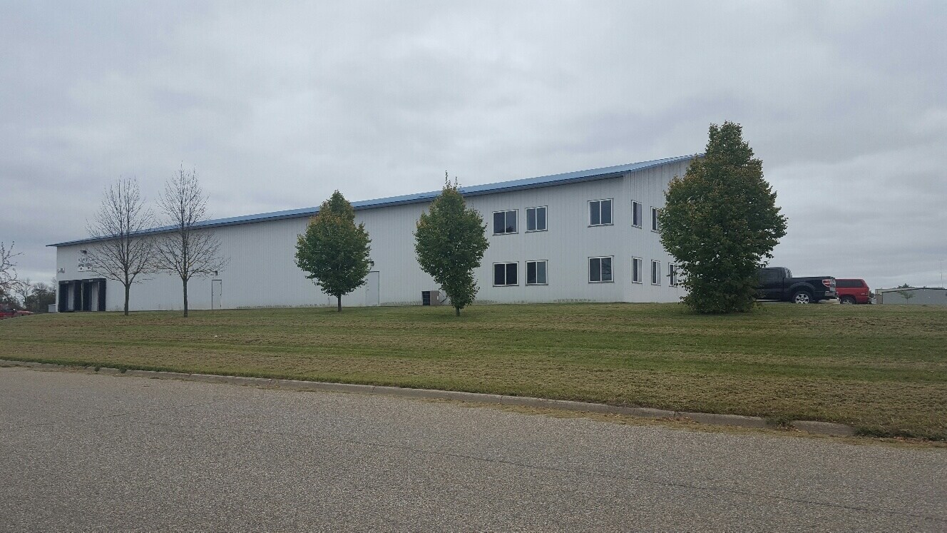 519 Lincoln Loop Rd, Sauk Centre, MN for sale Building Photo- Image 1 of 1
