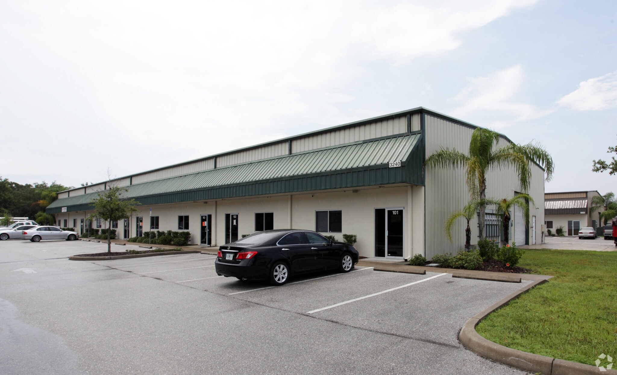 3240 59th Dr E, Bradenton, FL for sale Primary Photo- Image 1 of 1